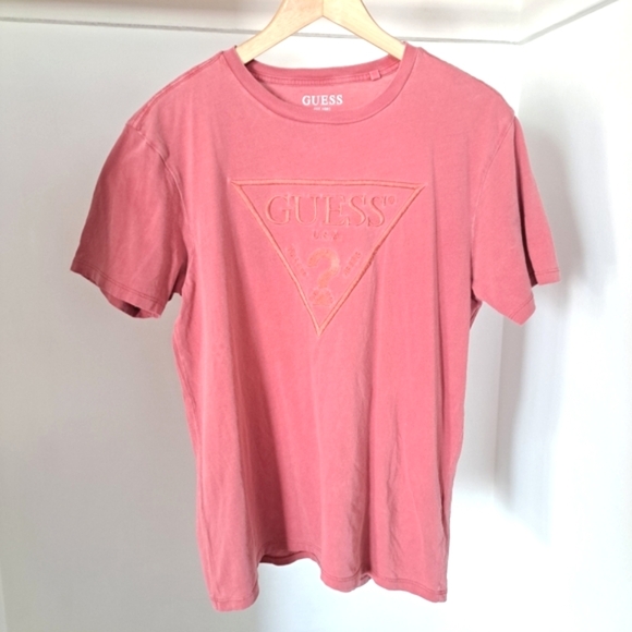 Guess | coral Pink logo mens t shirt - Picture 1 of 8